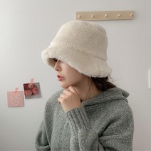 겨울벙거지 학생패션모자 바다여행코디 여성버킷햇 요즘유행하는 하태하태 시선집중