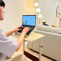 [100대 2만원 할인] 커넬홈 이동식 높이조절 사이드 테이블 쇼파 침대 미니 간이 책상, 블랙