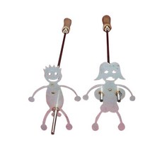 양꼬치기계 바베큐 그릴 스틱 hotdog boy man and marshmallow girl woman 로스터 쿠커 꼬치 로스터 쿠커 스테인레스 스틸 바베큐 포크, a