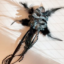 벨벳 드레쉬 레이스 코사지 브로치