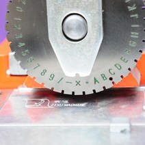 수동 금속 명판 조각 기계, Letter plate