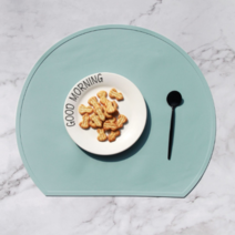 루체엠 심플 실리콘 하프문 식탁매트 2P세트, 민트