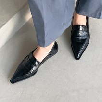 블랙 뱀피가죽 스틸레토 뾰족앞코 플랫슈즈 여성로퍼