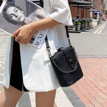 악어패턴 캐주얼 소가죽 체인 버킷 미니크로스백 E8818