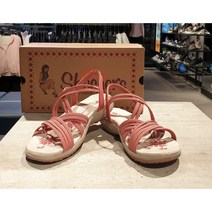 여성스러우면서 스포티한 스케쳐스 여성용 리개 슬림 샌들 SL0WS22M032