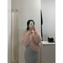 솔잎 앙고라 밍크 퍼 라운드넥 루즈핏 니트