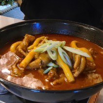 간편하게 먹는 혼술 메뉴 매운 국물닭발 누룽지 무뼈닭발 매화동 안주 맛집 2개 3개 4개
