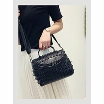 [KT알파쇼핑]양가죽 스터드 포인트 여성 토트백 크로스백 블랙칼라