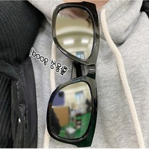 JUNI 사각 선글라스 실버 기본선글라스 여자선글라스 소품선글라스