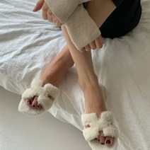 겨울 기모슬리퍼 보온 따뜻한실내화 털달린거실화 굽있는
