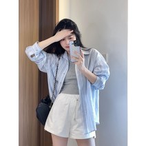 여자 스트라이프셔츠 줄무늬 가로 세로 셔츠 출근룩 데일리룩 2023 초가을 새로운 달콤한 기질 탑 여성의 느슨한 게으른 긴 소매 블루 스트라이프 캐주얼 셔츠 얇은 자켓