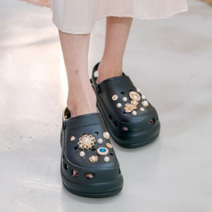 오너클랜 진주장식 경량 샌들 키높이 아쿠아슈즈 캐주얼 학생