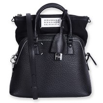 메종마르지엘라 23SS 여성 5AC 토트백 미니 블랙 S56WG0082 P4455 T8013