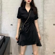 날씬해보이는 허리라인 블랙 분위기있는 원피스