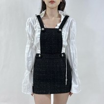 트위드원피스 개성 스타일 식블랙색 어려보이는 멜빵 여성원피스 트위드 세밀하게반짝이는 키크고날씬해보이는 코디가잘되는 짧은치마