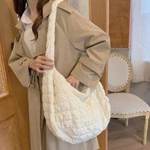 퀼팅 패딩 숄더백 크로스백 보부상가방 제니가방 구름백