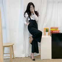 입꼬 찰랑찰랑 스트링 점프수트 멜빵 와이드팬츠