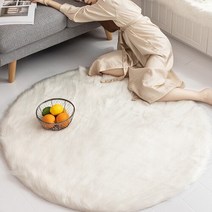 고급카페트 북유럽카페트 봄카페트 북유럽 스타일 모조 양모 바닥 깔개 두꺼운 플러시 천 라운드 공주 침대 옆 매트 내구성 있는 모발을 흘리지 않음
