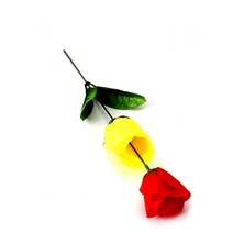 마술도구변색 장미 (빨강 노랑) 마술 트릭 변경 발렌타인데이 색상 꽃 재미있는 장난감, 한개옵션0
