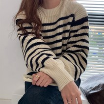 [랜덤플레이] 데일리룩 단가라 스트라이프 골지 니트