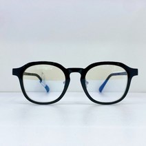 가볍고 튼튼한 블랙 몬스터 뿔테 70