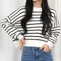 해피니스 그저그녀 WB9001 뒷단추 단가라 라운드 니트