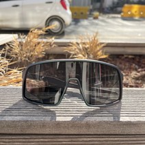 룩소티카 오클리 수트로 아시안핏 OO9406A-32