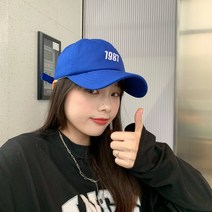 간단한 자수 캐주얼 야구 모자 여성 그늘 봄과 여름 versic 소프트 탑 피크 모자 커플 트렌드