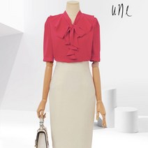 윈(une)플라운스리본넥페미닌블라우스