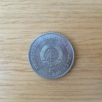 동독 1982년 바르트부르크성 5마크 기념 주화 수집품 외국희귀주화 수집지폐 대박선물