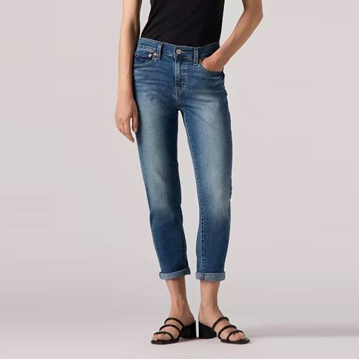 백화점 정품 25FW 리바이스 여성 미드라이즈 보이프렌드 핏 데님 진 198870356