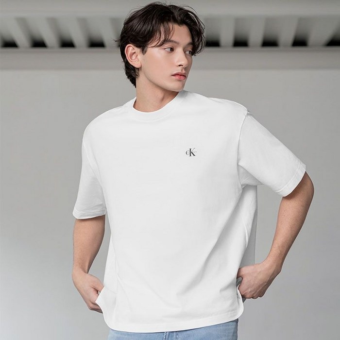 국내매장품 캘빈클라인 진 남녀공용 2PK 모노그램 로고 반팔 티셔츠4RAB217