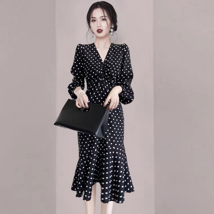 브이넥 원피스 도트 원피스