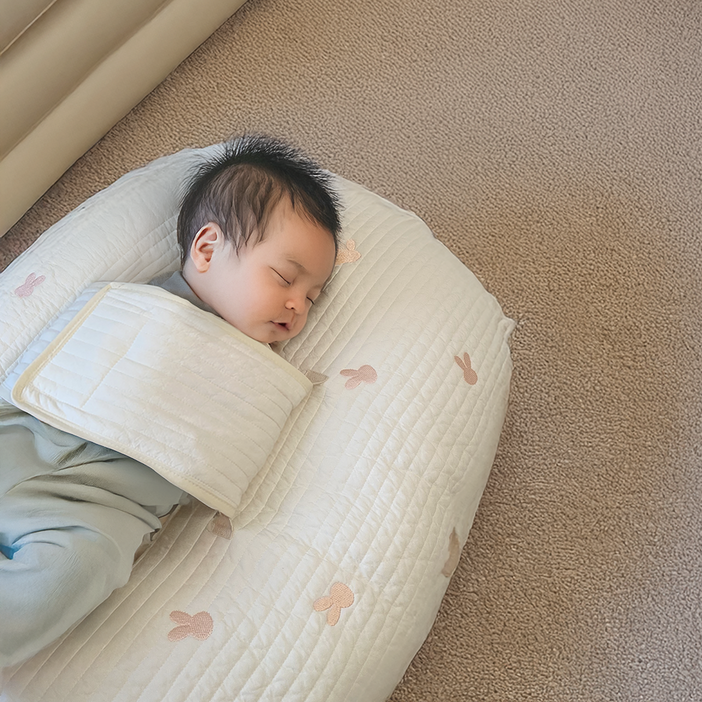 남달라순면 역류방지쿠션 메쉬소재,모로반사패드포함,양면사용, 체리커버속통모로반사패드 세트