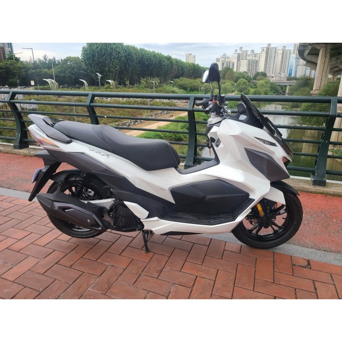 SYM  VSX125/브에스액스125/최 저가판매