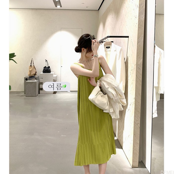 DFMEI.멜빵 스커트--Suspenders skirt.  화이트 쭈리 박시 나시 원피스 여 미디 스커트