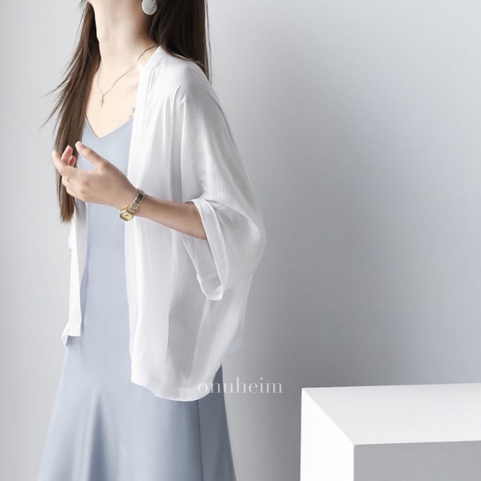 바람결 가디건 여름 얇은 루즈핏 여성 숄 가디건 살안타템 데일리 여리핏 자켓 블라우스 커버업