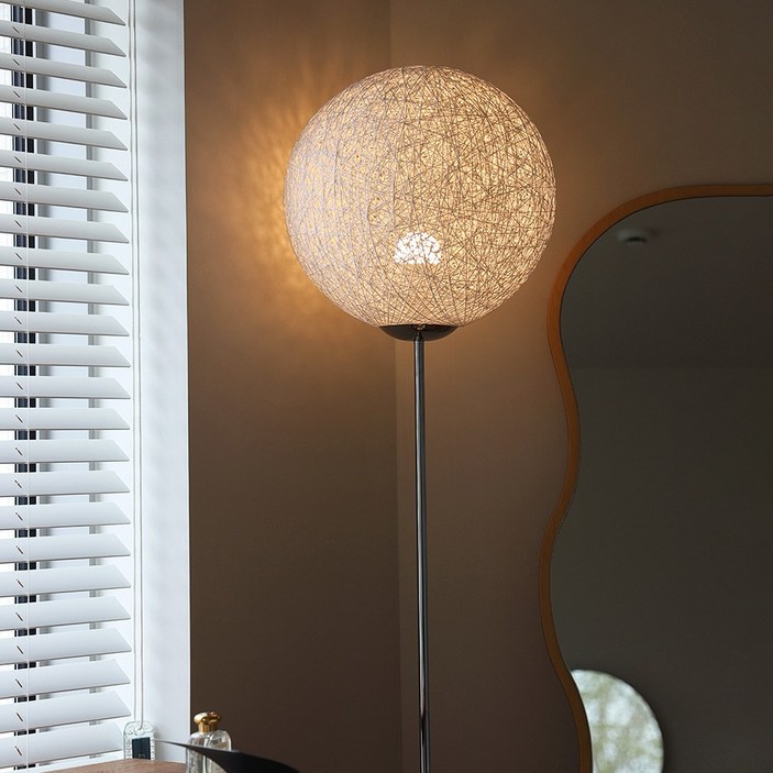 라루즈 국내제작 Cordew 코듀 5단계 밝기조절 단스탠드 인테리어 거실 침실 무드등 조명, 아이보리