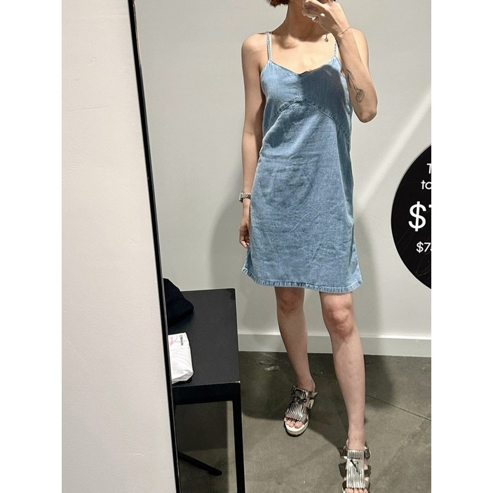 캘빈클라인 25SS 여성 슬리브리스 데님 미니 원피스