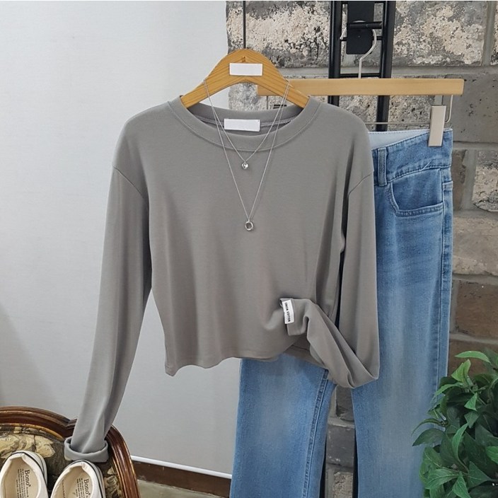 상상그이상 여성용 국내제작 베리 라운드 고급원단 촉감좋은 긴팔 티셔츠 슬림핏 무지 소매패치 포인트 부드러운 레이온 소재 기본 크롭 고급스런 속티셔츠