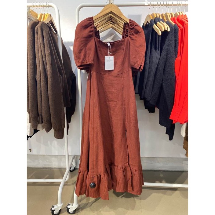 앤아더스토리즈 리넨 퍼프 슬리브 미디 드레스, 브라운, 0881161005