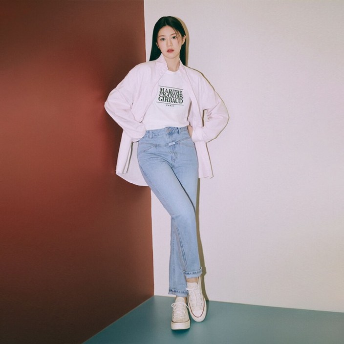 마리떼 프랑소와 저버 W X-POCKET TAPERED DENIM PANTS light blue