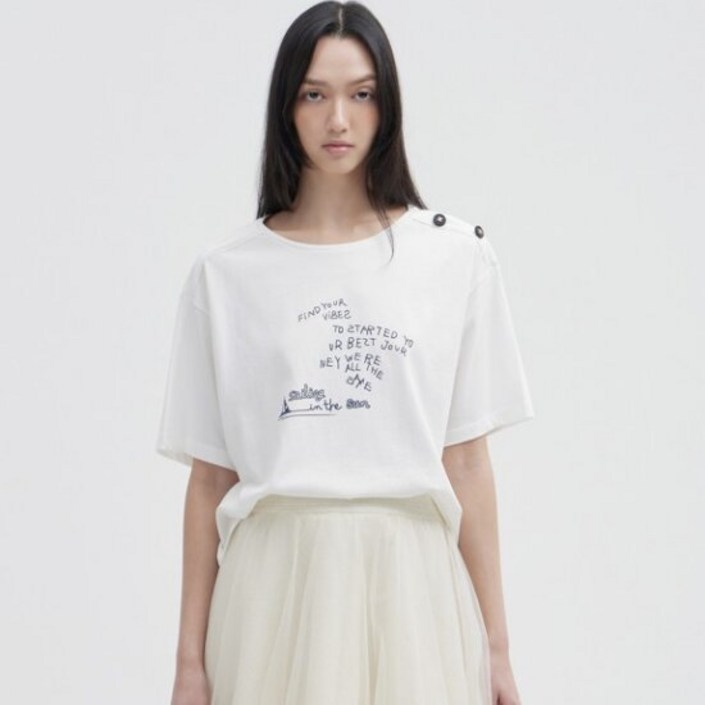 [쥬크]숄더 버튼 루즈핏 프린트 티셔츠Z252PSM030