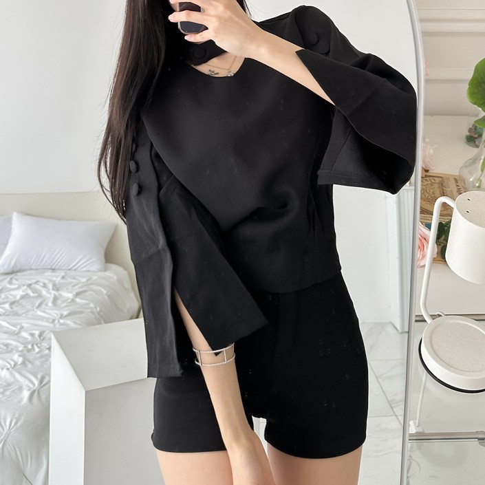글램디브 유니 AB2947 초커 버튼 케이프 블라우스 여성블라우스 데일리룩 여리여리 글램디브 유니 AB2947 초커 버튼 케이프 블라우스 여성블라우스 데일리룩 여리여리