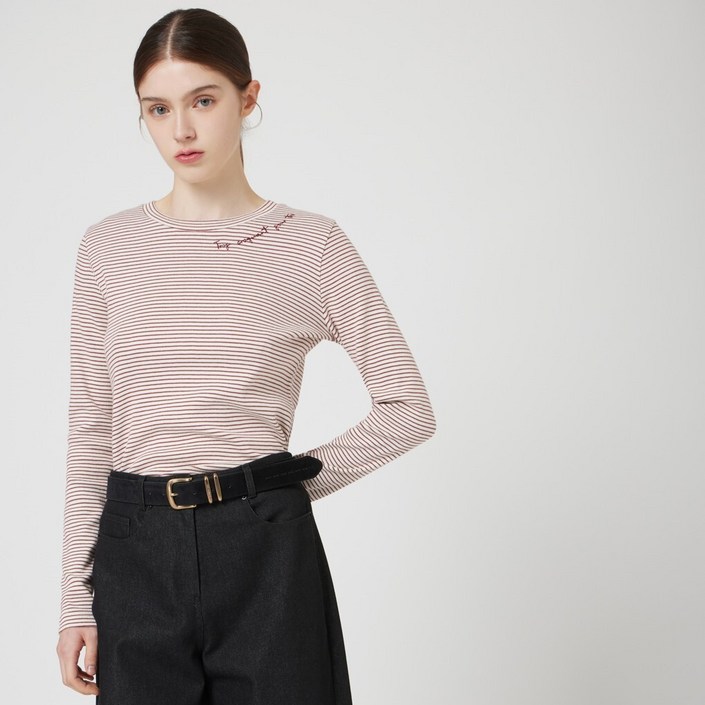 [AK플라자] [씨씨콜렉트] 스트라이프 자수 티_C253PSM024