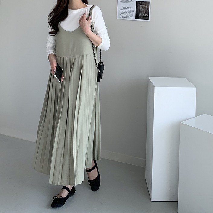 행복여 리앤 브이 라인 플리츠 끈 조절 뷔스티에 원피스