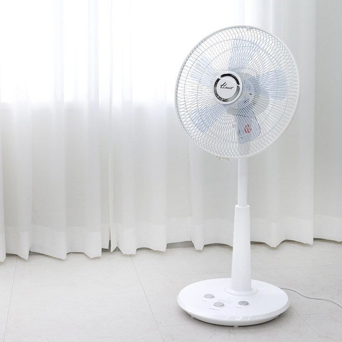 <무료배송> 한일 리모컨 포함 발터치 스탠드 선풍기 (초미풍 가능!)