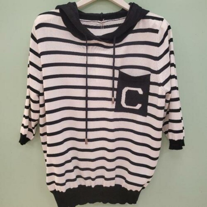 디컬렉션 데스틸 HC21 C자 후드니트 D2323SW2991 디컬렉션 데스틸 HC21 C자 후드니트 D2323SW2991