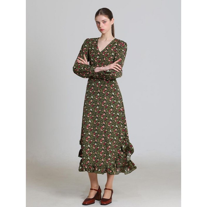 오조크 오조크(OZOC)  라운드 롱 플라워 원피스 (택가격: 159000원)