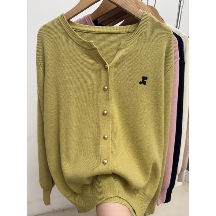 여성 가을 브이넥 데일리 코디 긴팔 니트 가디건